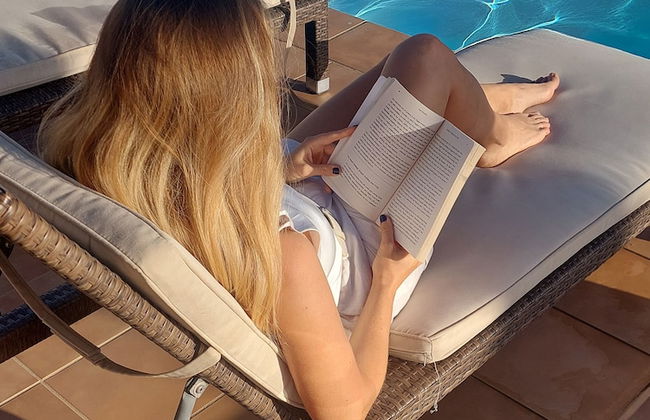 Studio With Pool, Garden and Open Roof Bathroom - Photo 5