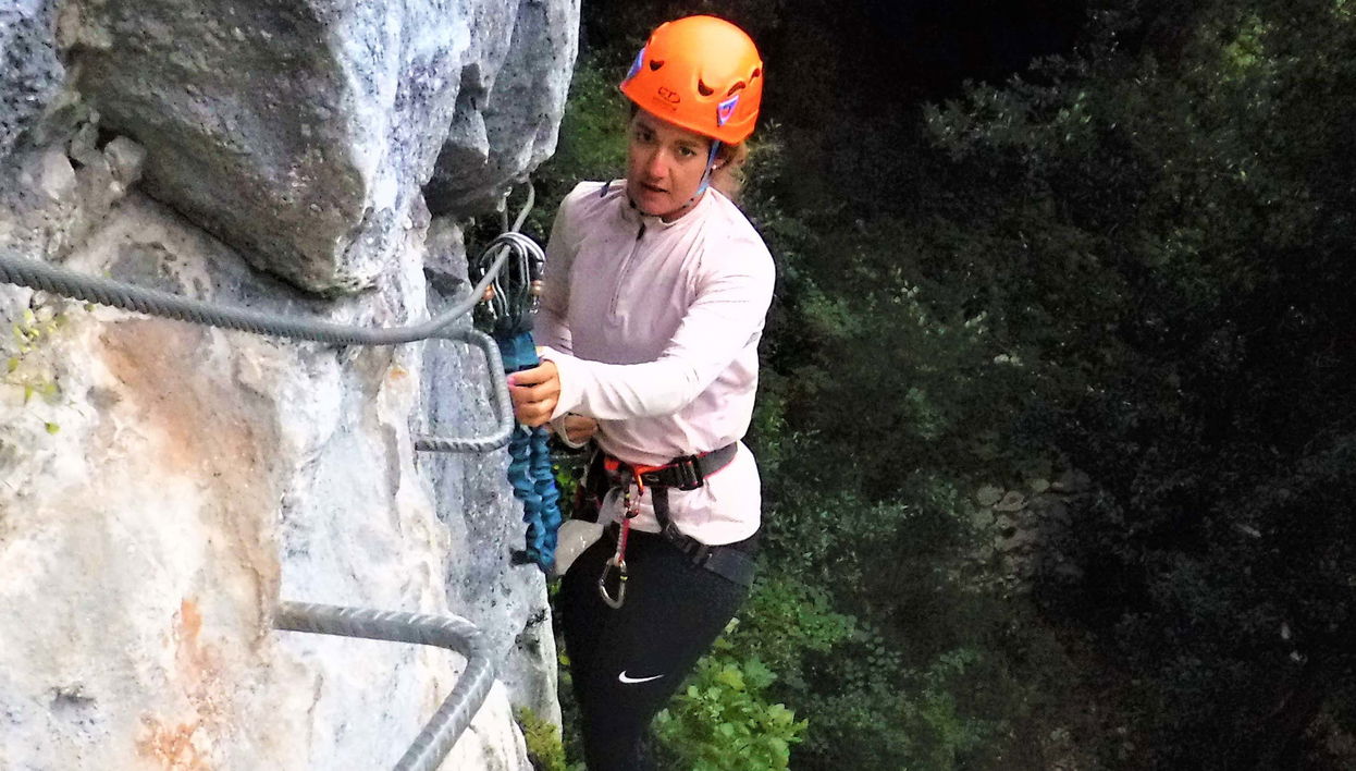 Via ferrata nella gola di La Hermida