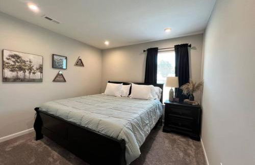 7876 Ellington Court Cheerful 4 Bedroom Home Brand New Construction - Foto 17