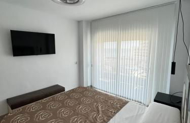 Diana Apartment - Terrace and Pool - 80m from the Beach - Foto 15