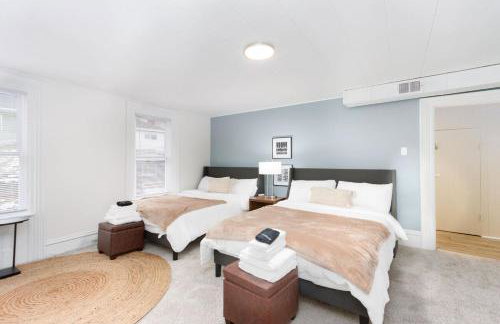 Stunning Apt w Rooftop & Game Room - Sleeps 10 - Foto 16