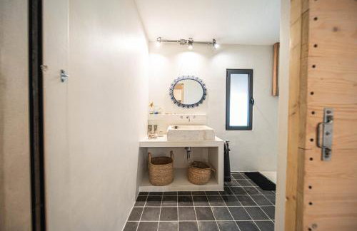 Coralia's beachfront sea view studio - Foto 35