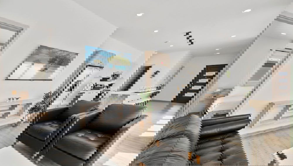 Caya Erasmus 5 - Foto 1, Servicios del alojamiento