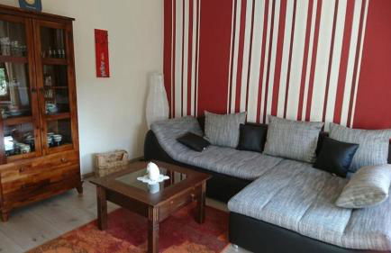 Hansis Lodge - Photo 4