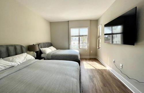 Designer 2 Bedroom with 3 Beds- Pool View, Gym, Parking - Foto 21