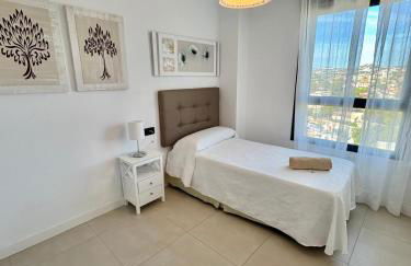 Apartamento de 3 dormitorios, piscina y parking - Photo 9