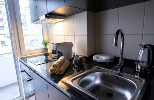 3BR Flat by Casa da Música, Central, Sleeps 6, 2D - Foto 39