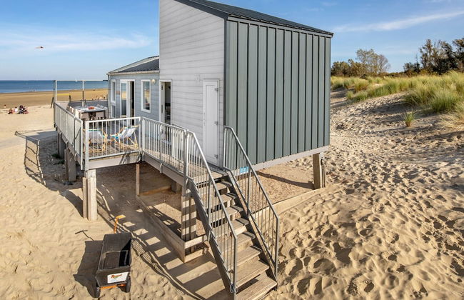 Beach House in Netherlands With Sea View - Photo 20
