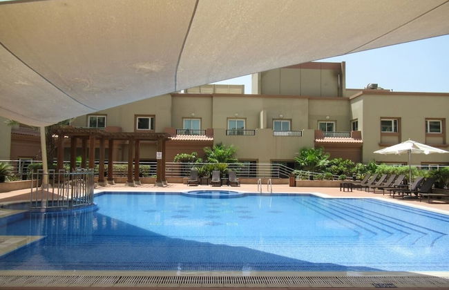 Signature Living in Modern 1BR Apartment at Jvt! - Foto 20