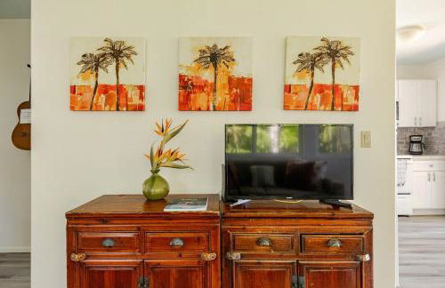 Oceanfront Treehouse at Hakalau with Kitchen - Foto 2