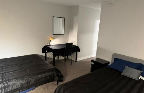 Cozy 2 bedroom condo by lakeshore - Foto 10