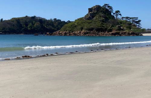 Charmante Maison Bretonne au Cœur de l'Île Grande - Foto 24