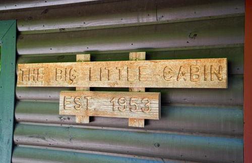 The Big Little Cabin - Hot Tub & Playground - Foto 8