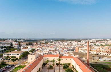 Flattered to be In Algarve - Foto 116