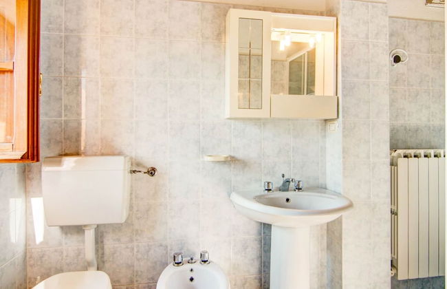 Rustic Serenity Farmhouse - Foto 13