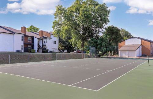 Landing Incredible 1BD Pool Tennis Court - Foto 28