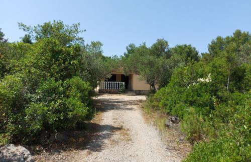 Kuća za odmor TONI - Foto 1