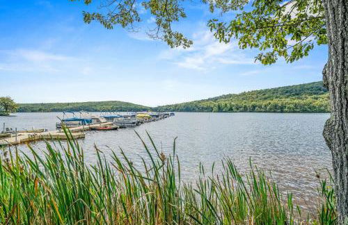 Epic Views and Pool Access! Gem on Big Boulder Lake - Foto 30