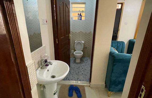 Lux Suites Nila Apartments Utawala - Photo 14