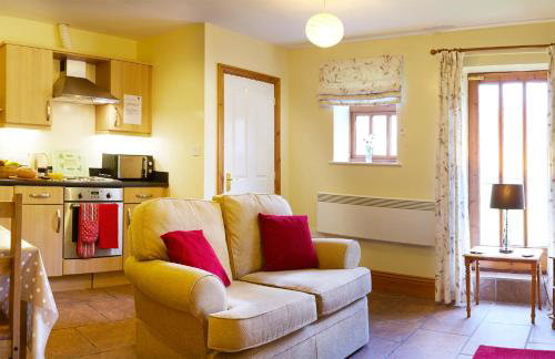 Filey Holiday Cottages - Photo 34