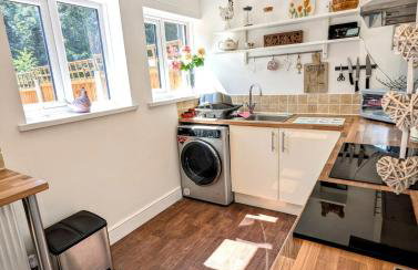 3 bed home with parking - Foto 2