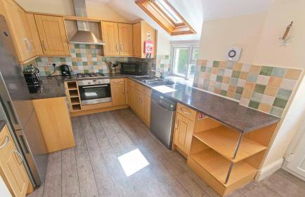 Cloudbreak Braunton, Sleeps 8 - Hot Tub hire - Dog Friendly - Photo 17