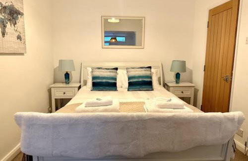 The Blue house on the wall - Foto 32