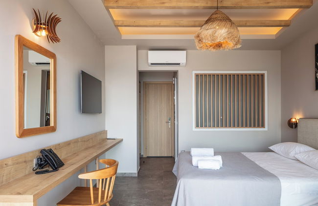 Skipper Beachfront Suites - Foto 9