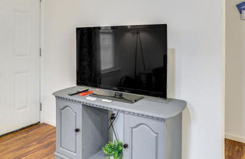 Stroll to Main St Eats! Pet-Friendly Joplin Escape - Foto 5