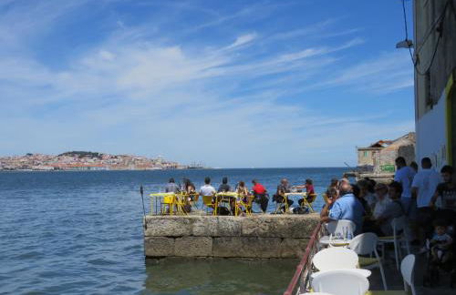 TEJO HOUSE RIVER Lisbon (Cacilhas) - Foto 71