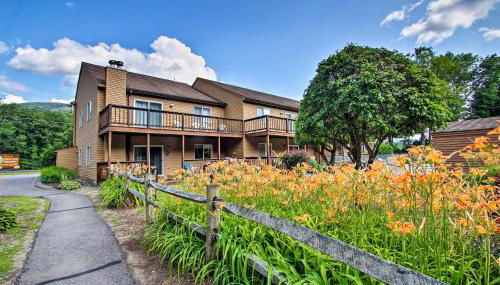 Lincoln Condo with Balcony - 6 Mi to Loon Mtn! - Foto 2