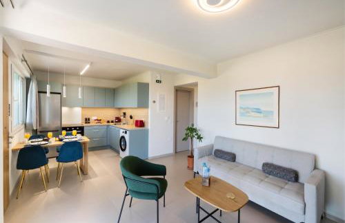 Asmira Apartments - Photo 4