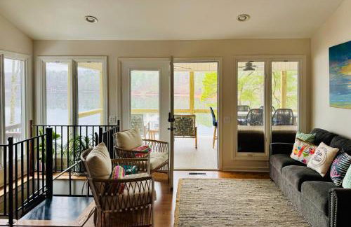 Lewis Smith Lake Retreat with Dock and Deck! - Foto 4