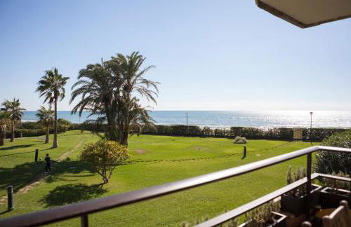 Relaxing Seafront Apartment Gavà 20 Min from BCN - Foto 6