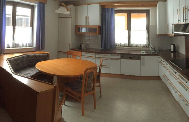 Charming Holiday Home in Gosau - Foto 5