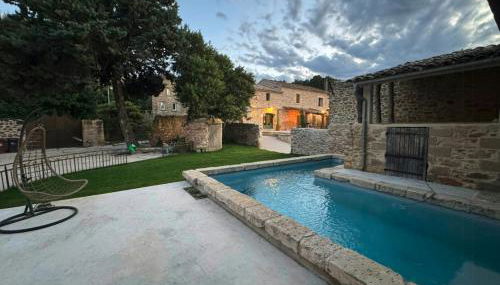 Stone Villa With Pool Between Uzès And Avignon - Foto 1