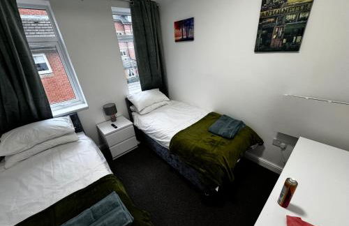 11aComberton - Photo 5