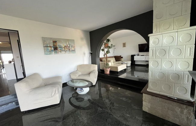 Tranquil Spacious Villa With Private Pool - Foto 13