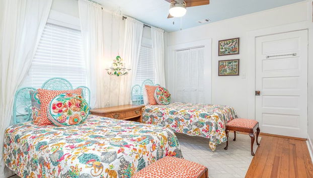 Coquina Cottage by Tybee Vacation Rentals - Photo 5, Chambre