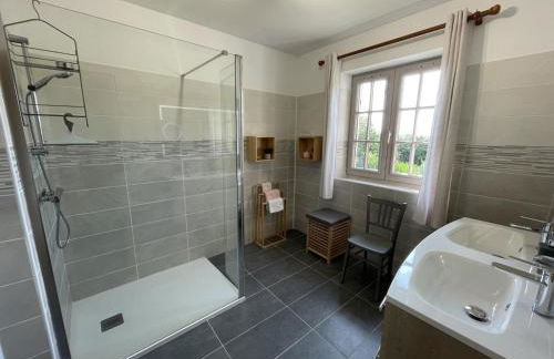 Gîte 4 chambres avec piscine couverte et jardin proche des châteaux de la Loire - FR-1-491-370 - Foto 11