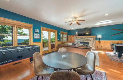 2 Cabins ~ Sleeps 22 ~ 100 Feet Apart ~ Ski in out - Foto 14