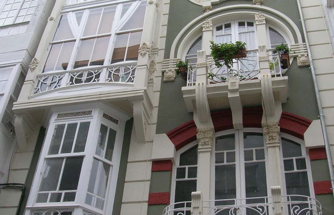 Tour do Modernismo por Ferrol - Foto 1