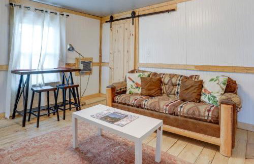 2 Mi to Dtwn Pet-Friendly Casper Apt! - Photo 6