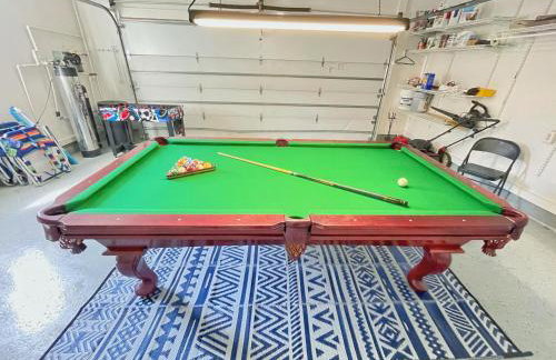 Game Room, near Navy Base, Hannah Park and Beach! - Foto 2