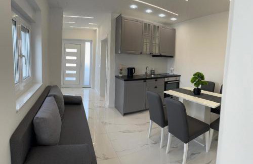 Apartmani Emanuel - Foto 1