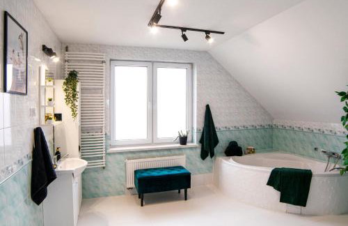 Wypoczynek wśród natury na Mazurach z widokiem na zachody słońca - Foto 5