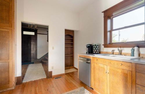 2BR Historic Soul District Remodel - Foto 11