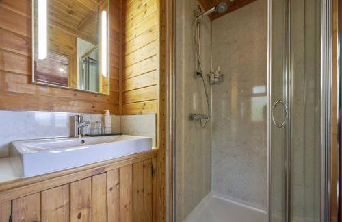 Dunnock Lodge with Hot-tub - Foto 26