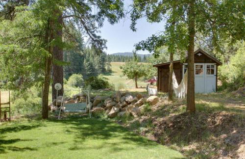 Modern Farmhouse with Movie Room - 6 Mi to Lake! - Foto 27