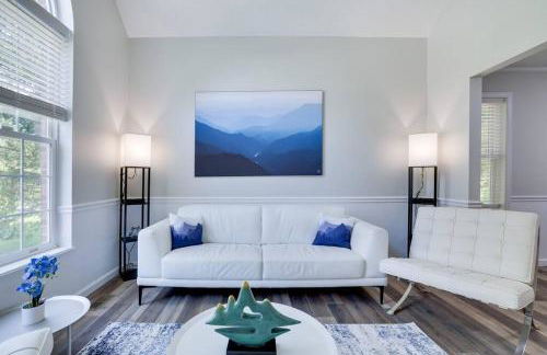 Cozy Poconos Retreat Hot tub, Game room and igloo - Foto 48